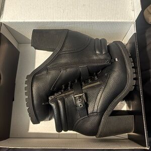 Torrid black lace up hiker heels